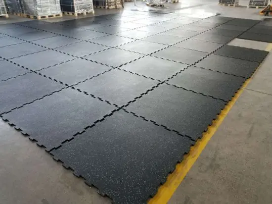 interlocking floor mats